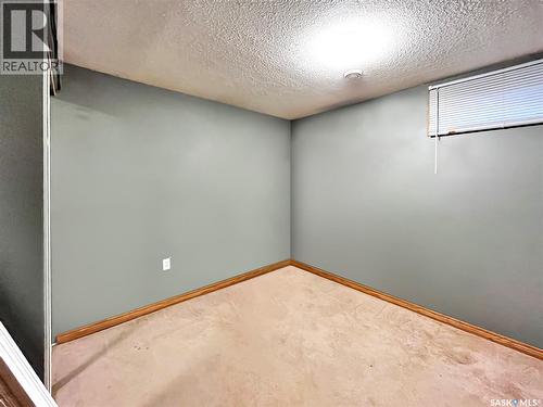 2450 15Th Avenue E, Prince Albert, SK - Indoor Photo Showing Other Room