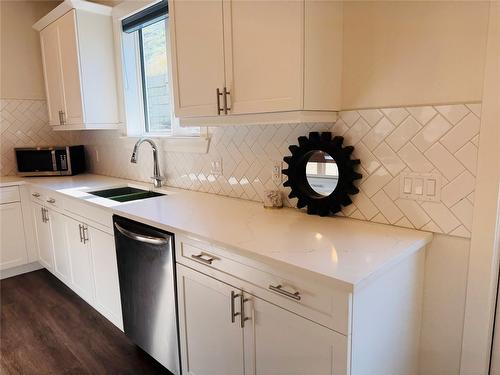 705 Kpokl Road, Invermere, BC - Indoor Photo Showing Kitchen With Double Sink