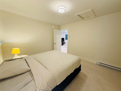 705 Kpokl Road, Invermere, BC - Indoor Photo Showing Bedroom