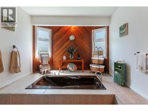 3575 Valleyview Road, Penticton, BC 