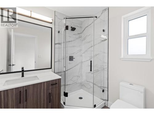 2686 Tranquille Road Unit# 118, Kamloops, BC - Indoor Photo Showing Bathroom