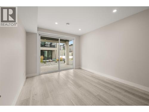 1789 Viewpoint Drive, Kelowna, BC - Indoor Photo Showing Other Room