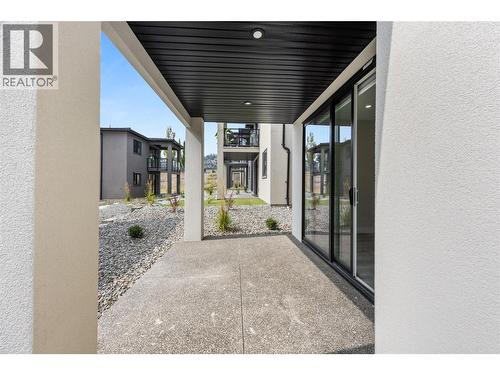 1789 Viewpoint Drive, Kelowna, BC - Outdoor With Exterior