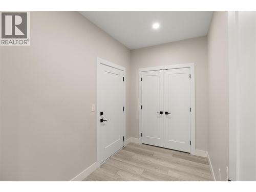 1789 Viewpoint Drive, Kelowna, BC - Indoor Photo Showing Other Room