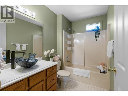 1991 Horizon Drive, West Kelowna, BC - Indoor Photo Showing Bathroom