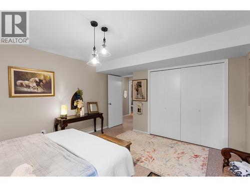 1991 Horizon Drive, West Kelowna, BC - Indoor Photo Showing Bedroom