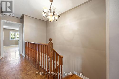 7173 Village Walk, Mississauga, ON - Indoor Photo Showing Other Room