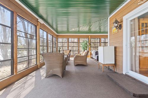 Véranda - 42 Ch. Higgins, Low, QC - Indoor Photo Showing Other Room