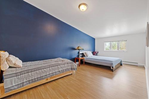 Chambre à coucher - 42 Ch. Higgins, Low, QC - Indoor Photo Showing Bedroom