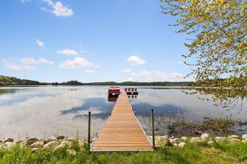 Bord de l'eau - 42 Ch. Higgins, Low, QC - Outdoor With Body Of Water With View