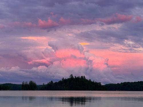 Vue - 42 Ch. Higgins, Low, QC - Outdoor With Body Of Water With View