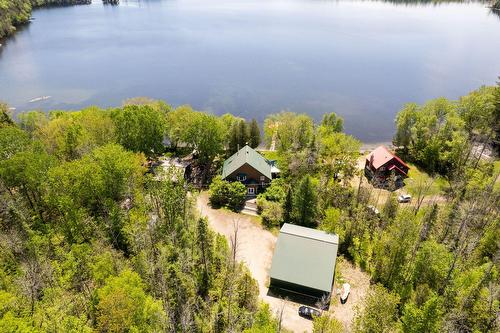 Photo aérienne - 42 Ch. Higgins, Low, QC - Outdoor With Body Of Water With View