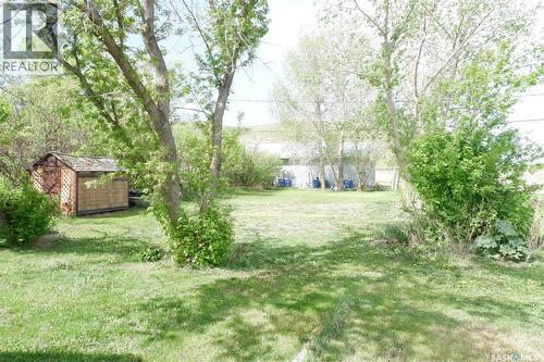 11 B Avenue, Willow Bunch, SK - Outdoor