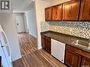 203 423 4Th Avenue N, Saskatoon, SK  - Indoor Photo Showing Kitchen 