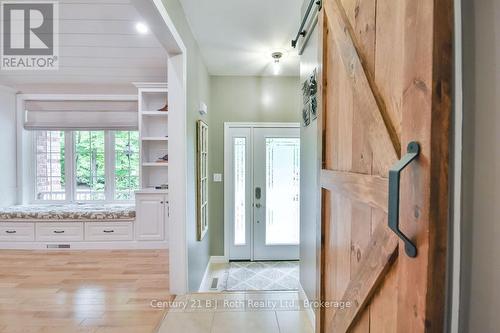 1 Blackcomb Drive, Oro-Medonte, ON - Indoor Photo Showing Other Room