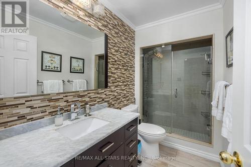 2nd Floor Main Bathroom - 10 Sufi Crescent, Toronto, ON - Indoor Photo Showing Bathroom