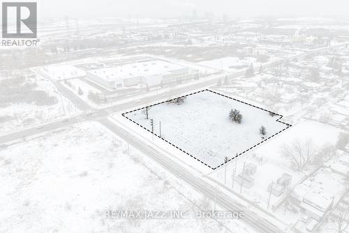 200 Baseline Road W, Clarington (Bowmanville), ON 