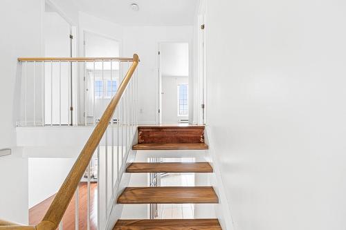 Intérieur - 18113 Rue Rousson, Montréal (Pierrefonds-Roxboro), QC - Indoor Photo Showing Other Room