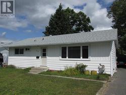 53 Valley CRES  Elliot Lake, ON P5A 2G9