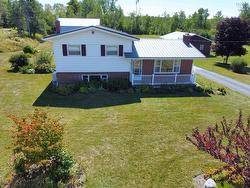 512 Stillman Road  Six Mile Brook, NS B0K 1P0