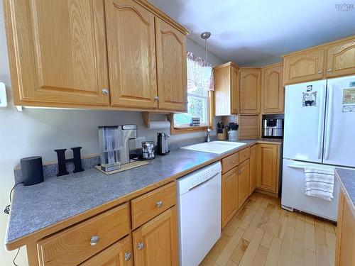 512 Stillman Road, Six Mile Brook, NS 