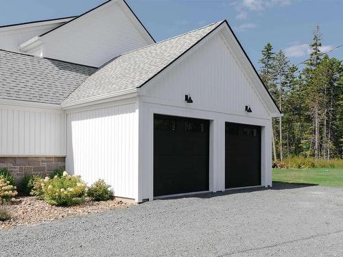 709 Voyageur Way, Hammonds Plains, NS 
