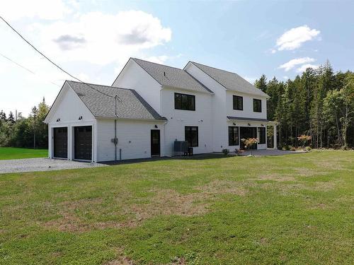 709 Voyageur Way, Hammonds Plains, NS 