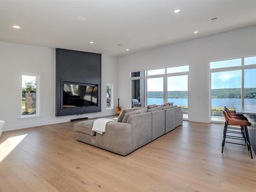 5416 East Bay Highway, Ben Eoin, NS 