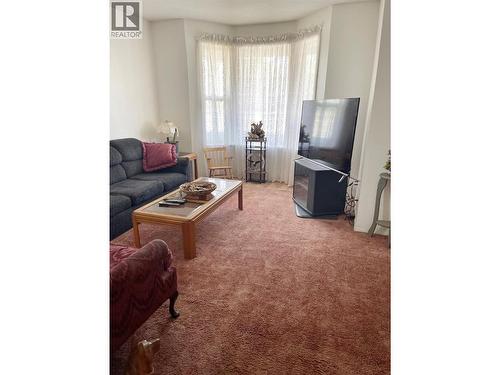 222 - 224 Van Horne Street S, Cranbrook, BC - Indoor