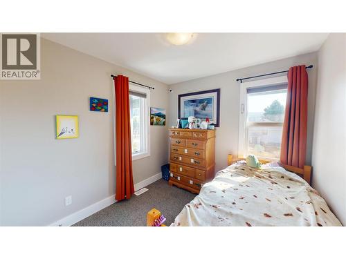 1605 4Th Street N, Cranbrook, BC - Indoor Photo Showing Bedroom