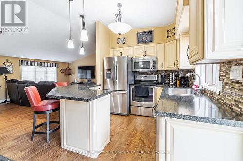 920 Great Northern Road, Sault Ste Marie, ON - Indoor Photo Showing Kitchen
