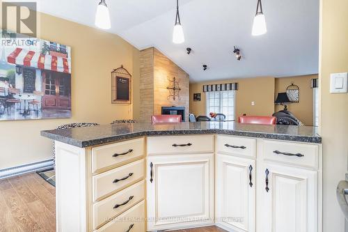 920 Great Northern Road, Sault Ste Marie, ON - Indoor Photo Showing Kitchen