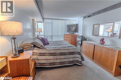 12 Laurelcrest Street Unit# 1112, Brampton, ON - Indoor Photo Showing Bedroom