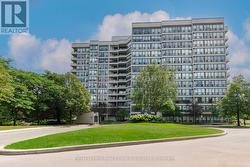 1112 - 12 LAURELCREST STREET  Brampton, ON L6S 5Y4
