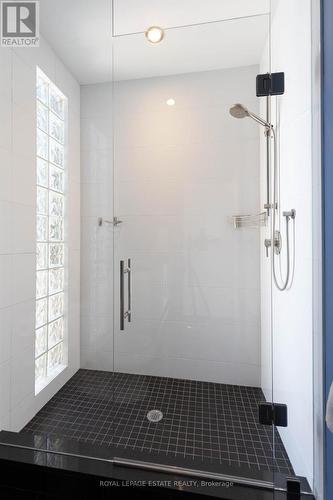 432 Queen Street E, Toronto, ON 