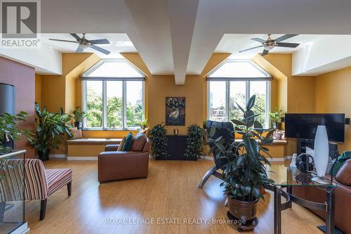 432 Queen Street E, Toronto, ON 