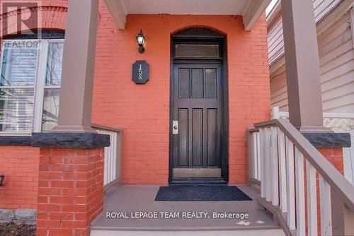 158 St Andrew Street, Ottawa, ON - Outdoor With Exterior