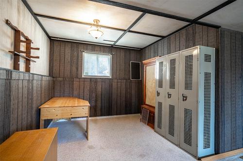 4402 16 Avenue, Vernon, BC - Indoor Photo Showing Other Room