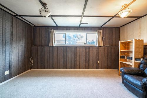 4402 16 Avenue, Vernon, BC - Indoor