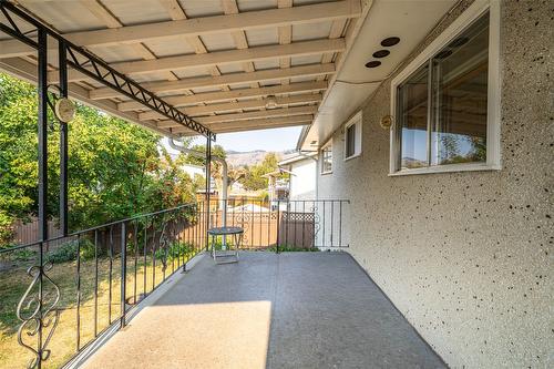 4402 16 Avenue, Vernon, BC - Outdoor With Deck Patio Veranda With Exterior