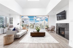 1102-1010 View St  Victoria, BC V8V 4Y3