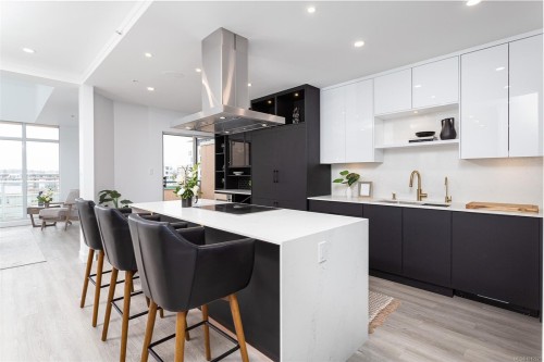 1102-1010 View St, Victoria, BC - Indoor Photo Showing Kitchen With Upgraded Kitchen
