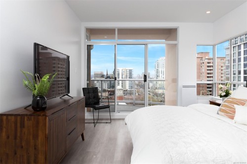 1102-1010 View St, Victoria, BC - Indoor Photo Showing Bedroom