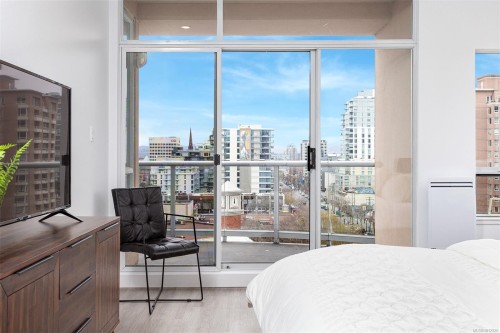 1102-1010 View St, Victoria, BC - Indoor Photo Showing Bedroom