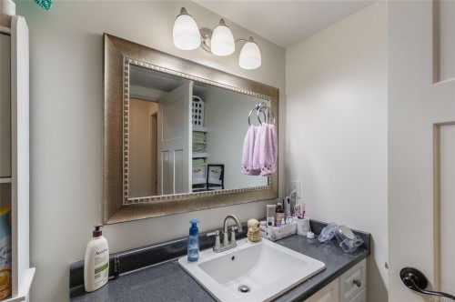 5760 Linley Valley Dr, Nanaimo, BC 