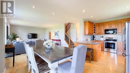 77 Guest Court, St. Marys, ON - Indoor