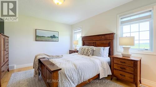 77 Guest Court, St. Marys, ON - Indoor Photo Showing Bedroom