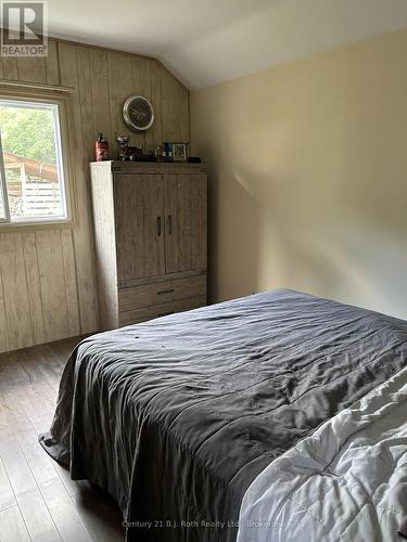 234 Lake Dalrymple Road, Kawartha Lakes (Carden), ON - Indoor Photo Showing Bedroom