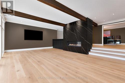 24 School Street, Hamilton, ON - Indoor With Fireplace