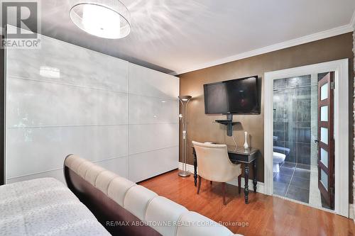 24 School Street, Hamilton, ON - Indoor Photo Showing Other Room